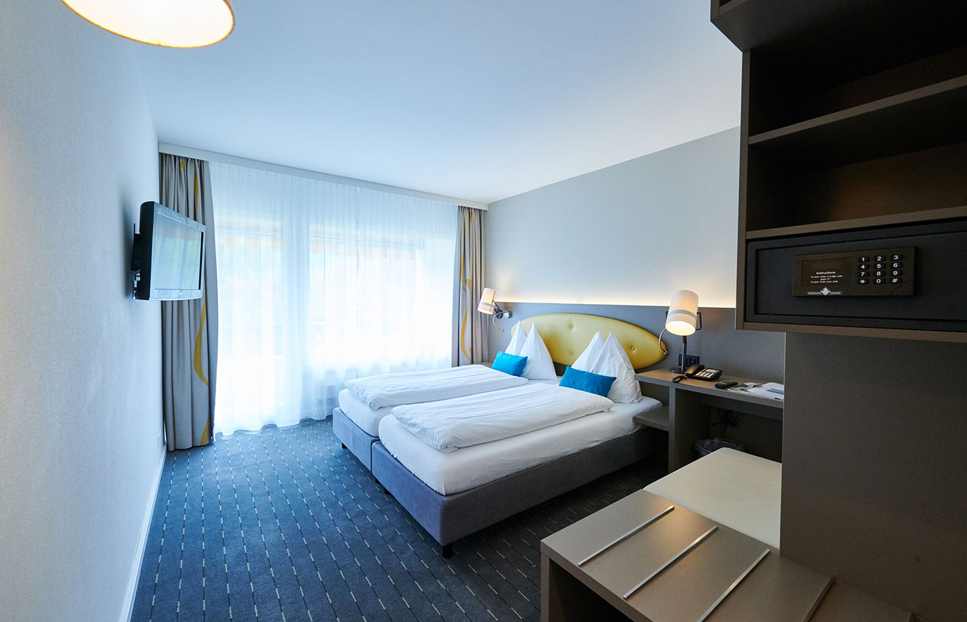 Hotel Holiday Doppelzimmer 2864