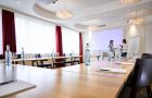 Hotel Holiday Thun Seminarraum Niederhorn 74838